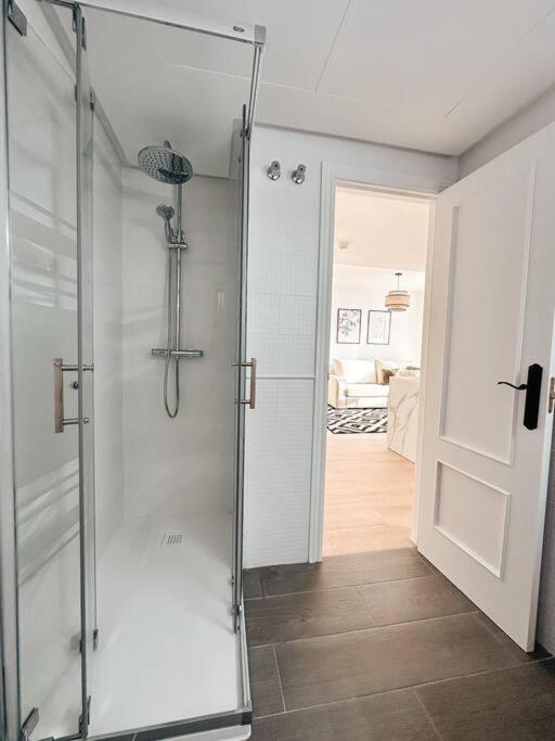 Precioso Apartamento Con Piscina Y Vistas อาลิกันเต ภายนอก รูปภาพ