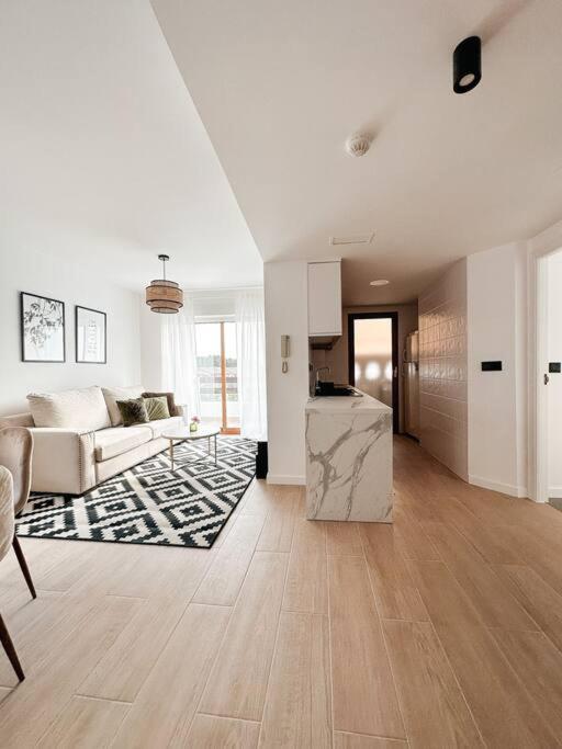 Precioso Apartamento Con Piscina Y Vistas อาลิกันเต ภายนอก รูปภาพ