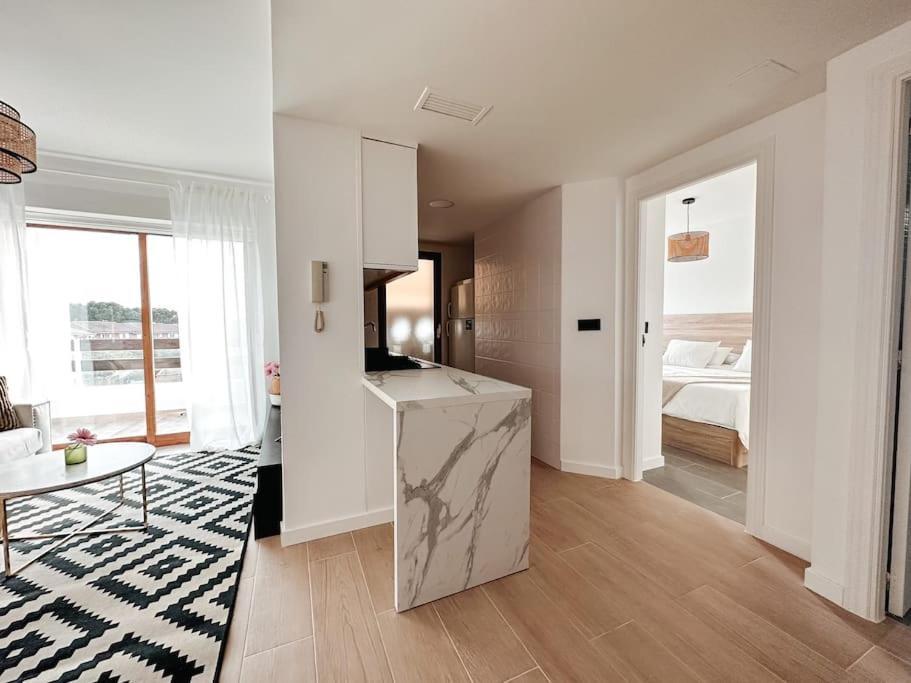 Precioso Apartamento Con Piscina Y Vistas อาลิกันเต ภายนอก รูปภาพ